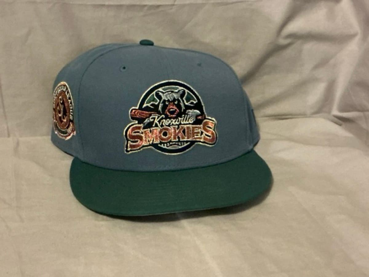 Knoxville Smokies. (Cubs AA)