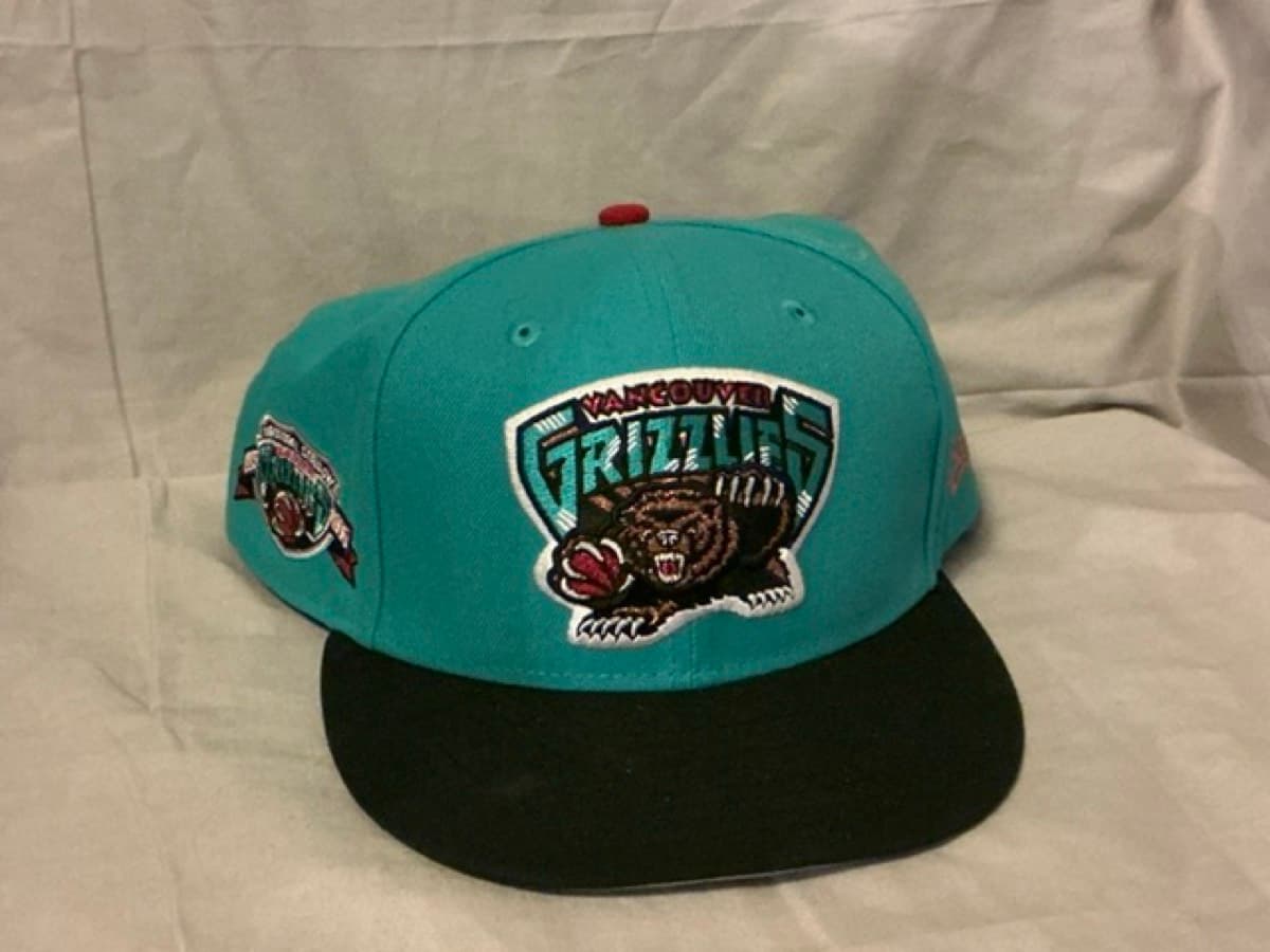 Vancouver Grizzlies. (Southwest West)