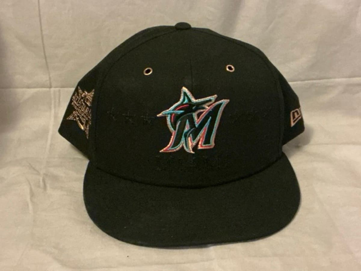 Miami Marlins. (National East)