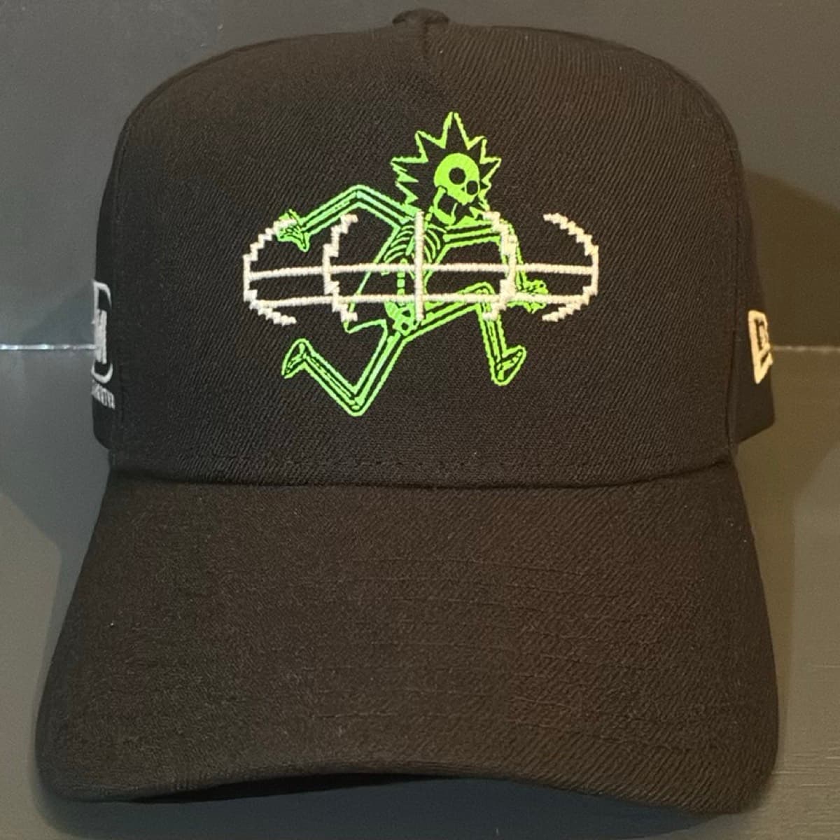 CAP collab new era x adult swim x Rick & Morty (Glow in the dark) adjustable