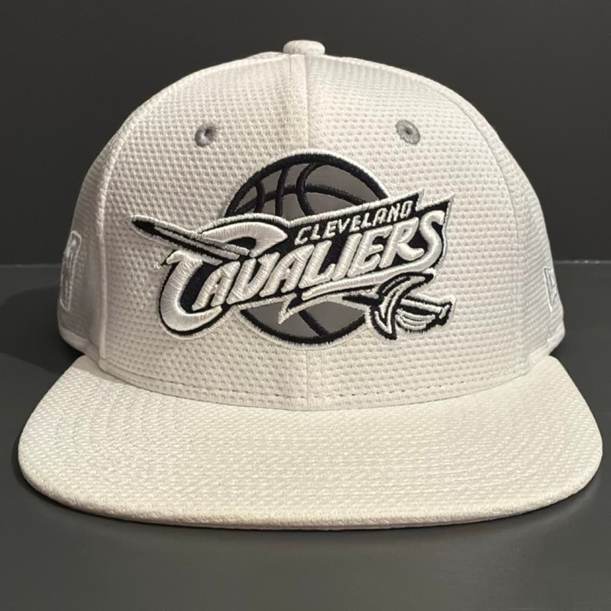Cap Cleveland Cavaliers Reflect SnapBack
