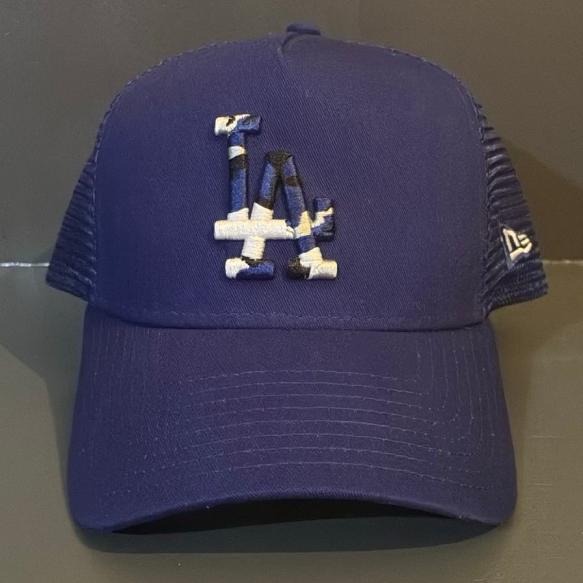 Casquette Los Angeles Dodgers logo blue camo SnapBack Trucker