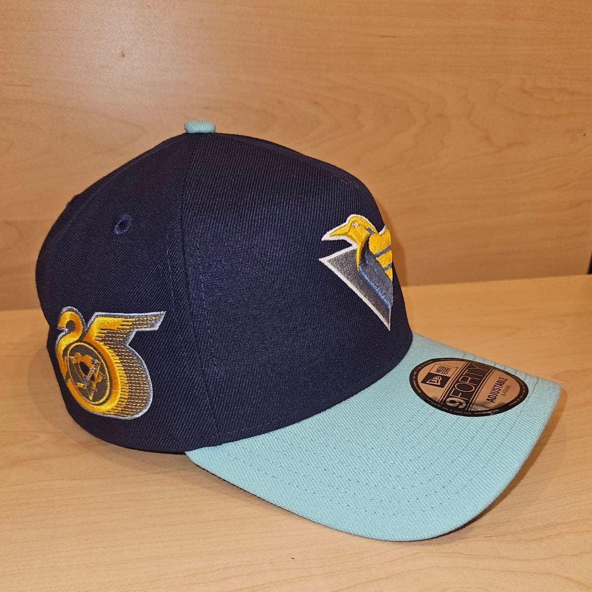 Cap Pittsburgh Penguins — 2