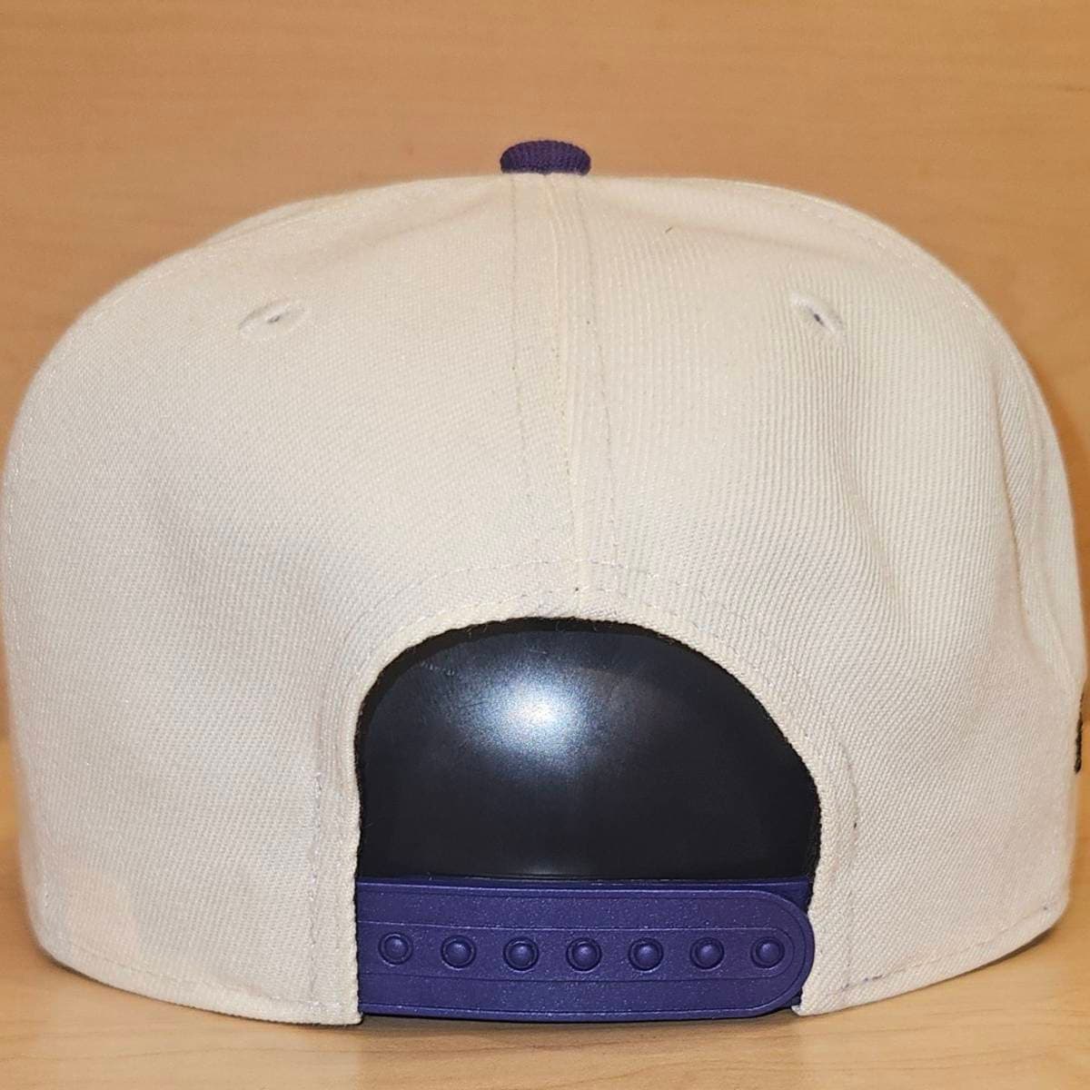 Cap Toronto Raptors — 3