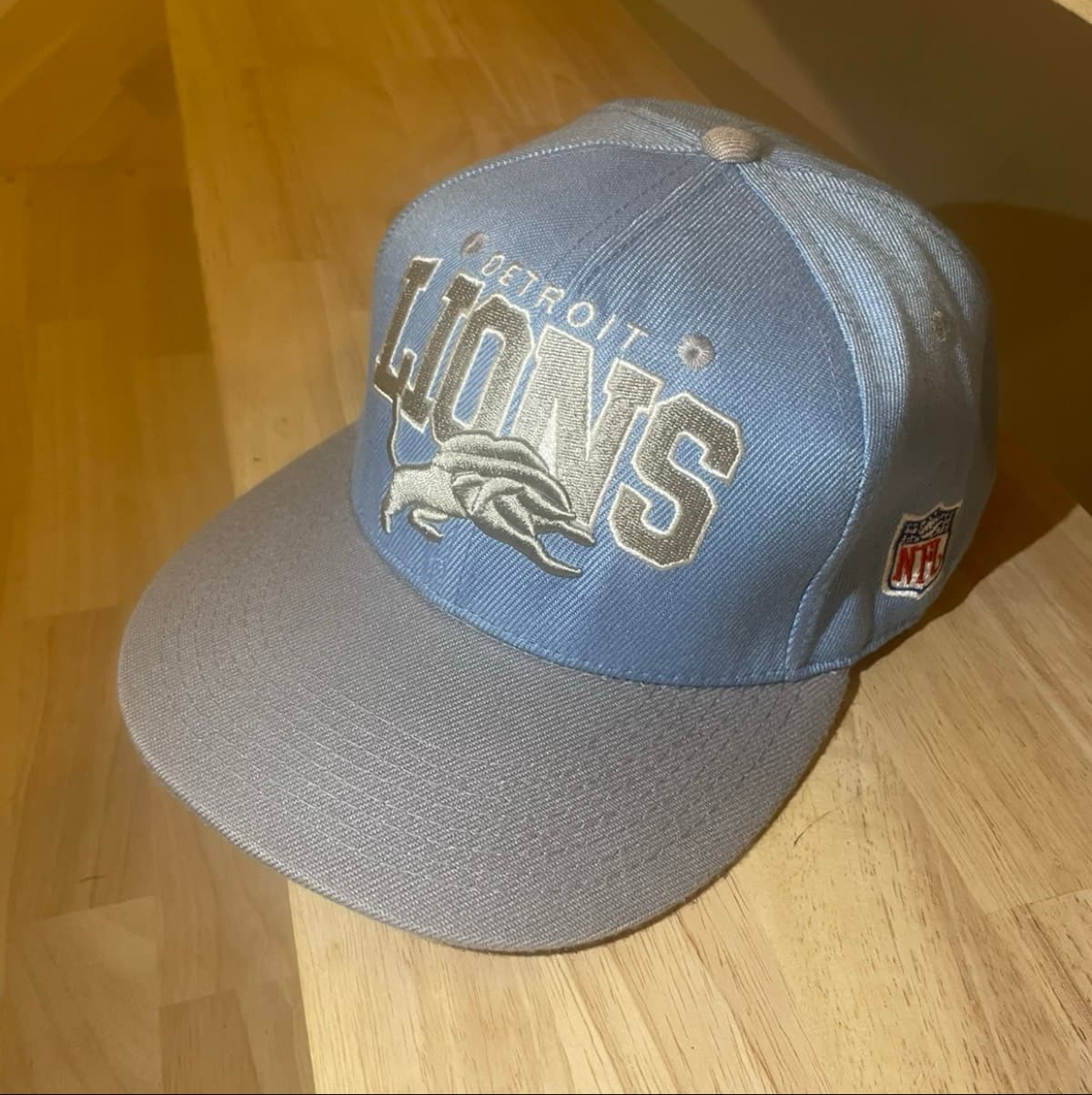Cap Detroit Lions