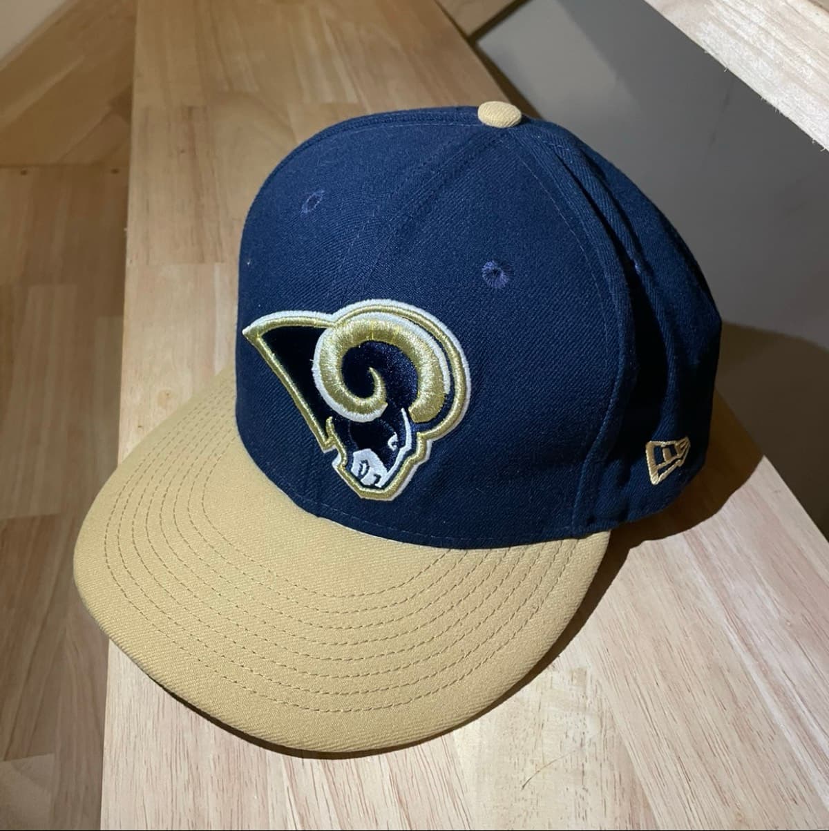 Cap Los Angeles Rams