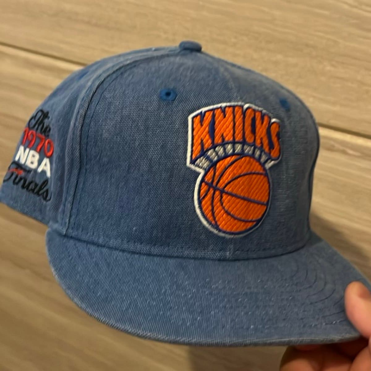 Cap New York Knicks
