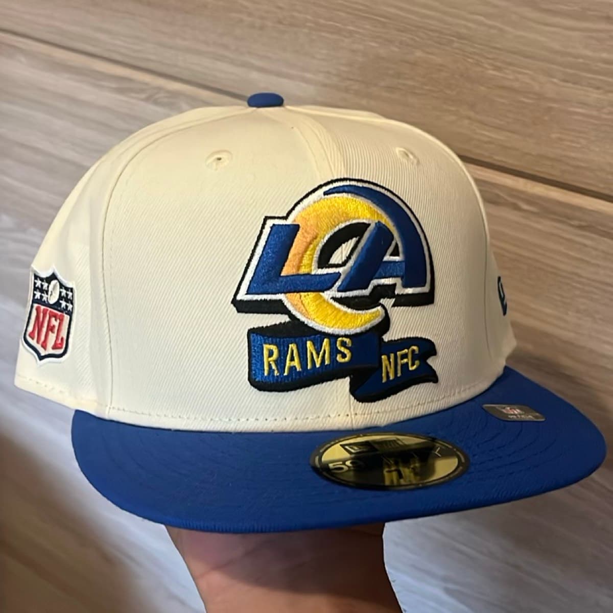 Cap Los Angeles Rams